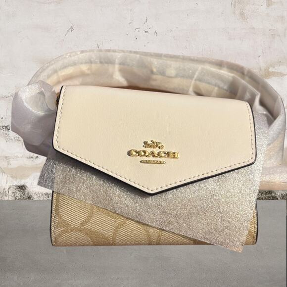Coach NWT Mini Envelope Wallet With Strap In Signature Canvas - Picture 1 of 5